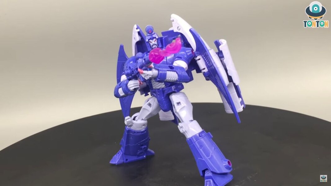 Transformer Studio Series 1986 Voyager Class Scourge  (22 of 25)